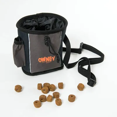 Image de Owney Goody Bag Pro sac a friandises pour chien noir 17,5 x 17,5 cm