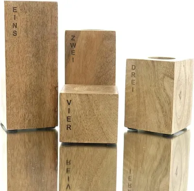 Produktbild von Riffelmacher Weihnachtsdeko 4 Advent Teelichthalter Natur mit Zahlenschriftzug - Holz