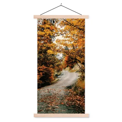 Produktbild von MuchoWow® Textilposter Herbstwald - Weg - Laub - Ländlich 40x80 cm mit holzfarbenen Rahmen - Wohnzimmer