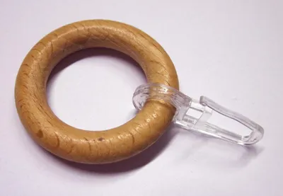 Produktbild von 6 Stück Holz-Ring mit Faltenhaken für Stangen mit Ø 20mm Natur