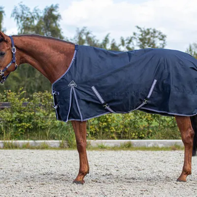 Obrázek produktu pro Nepromokavá deka QHP Turnout Luxus, 200 g, barva: tmavě modrá, velikost: 105 cm