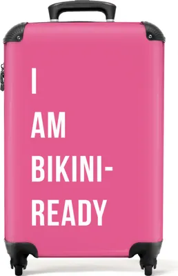 Produktbild von NoBoringSuitcases.com® Koffer Handgepäck Trolley Rollkoffer Kleine Reisekoffer mit 4 Rollen - Pink - Zitat - Ich bin bereit für den Bikini - Cabin Size < 55x40x23 cm & 55x40x20 cm - Fotokoffer - Kabinenkoffer - BoardgepäckHandgepäck Koffer 55x35x20 cm, 36L,