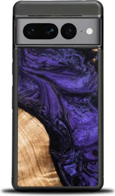 Produktbild von Holzhülle Bewood Unique - Violet für Google Pixel 7