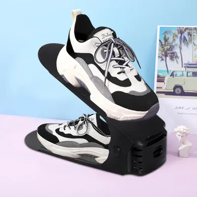 Produktbild von YZNAHRE 10 Stück Einstellbare Schuhschlitze aus PP Anti-rutsch Schuhregale Höhenverstellbare Schuhstapler Platzsparend Schuhorganizer Set Haushalt Schuhaufbewahrung Doppelschicht Schuhhalter, Schwarz