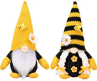 Zdjęcie produktu dla Używana ceramiczna figurka świąteczna, 2 sztuki, kolorowa, dekoracja
