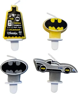 Produktbild von Batman Party Kerzen Set 4 Stück mit Fledermaussymbol, 6 x 3,5 cm, für Geburtstage