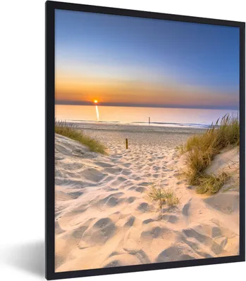 Produktbild von MuchoWow® Gerahmtes Poster Düne - Sonnenuntergang - Horizont - Strand - Gras 60x80 cm - Poster mit Schwarzem Bilderrahmen Wandposter Rahmen Foto Bilder - Premium - Wanddeko Wohnzimmer