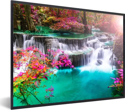 Produktbild von MuchoWow® Gerahmtes Poster Wasserfall - Sonne - Bäume - Regenbogen - Natur 80x60 cm - Poster mit Schwarzem Bilderrahmen Wandposter Rahmen Foto Bilder - Schwarzem - Mit Gestell