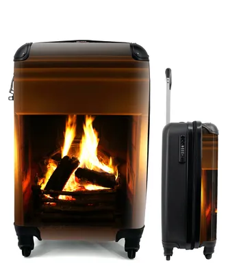 Produktbild von MuchoWow® Koffer Handgepäck Trolley Rollkoffer Kleine Reisekoffer mit 4 Rollen - Kamin in einem dunklen Raum - Cabin Size < 55x40x23 cm & 55x40x20 cm - Fotokoffer - Kabinenkoffer - Boardgepäck - Reise-Box - Reisekoffer - Reisegepäck - Koffer mit Bild - Trolley für Kinder