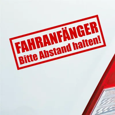 Produktbild von Auto Aufkleber Achtung Fahranfänger Spruch Fahrschule 20x7 cm Rot Sticker Heckscheibenaufkleber