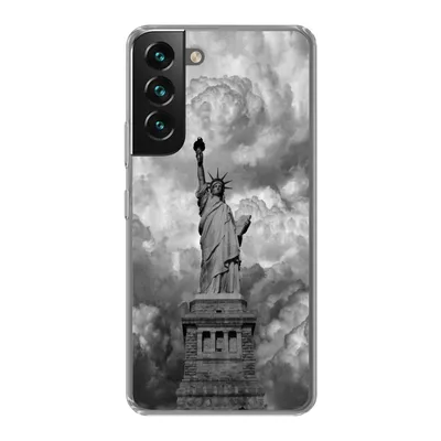 Produktbild von MuchoWow® Handyhülle Schutzhülle Hülle für Samsung Galaxy S22 Freiheitsstatue in New York an einem bewölkten Tag in schwarz-weiß Silikon Softcase Handy Hülle - Mobiltelefonhülle