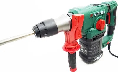 Immagine prodotto di Martello perforatore e scalpellatore PARKSIDE® PBH 1550 con SDS-Plus, set di accessori e valigetta di trasporto
