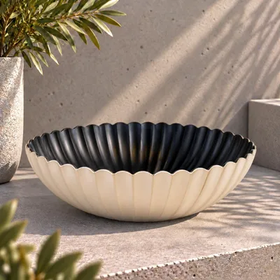 Imagen del producto de Macetas redondas, con diseño ondulado, para exteriores, color champán dorado, 28 cm