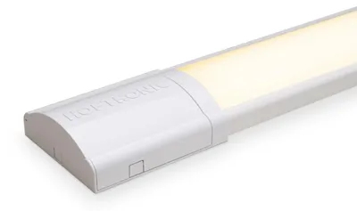 Produktbild von hoftronic LED-Leiste 120 cm 40W 5600 Lumen 3000K Warmweiß IP20 Verknüpfbar