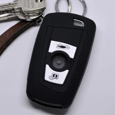 Produktbild von Auto Schlüssel Silikon Schutz Hülle Schwarz kompatibel mit BMW F20 F13 F30 F31 F32 F33 F22 1er 2er 3er 4er 3 Tasten KEYLESS SMARTKEY