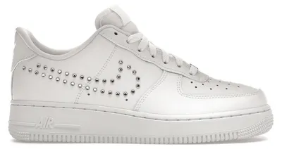 Produktbild von Nike Air Force 1 Low '07 Studded Swoosh (Women's) - EU 42