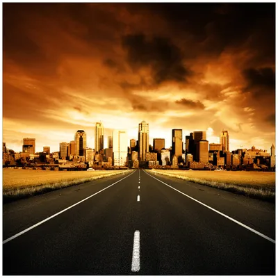 Produktbild von Wallario Premium Glasbild, freischwebende Optik, kräftige Farben, Größe 50 x 50 cm Motiv Skyline am Ende der Straße