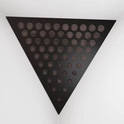 Immagine prodotto di Confezione da 2 – Bass trap per angoli del soffitto "Triangle-F" | Schiuma acustica piramidale con pannello HDF laminato e rivestimento in tessuto [ROUNDS - Nero|Marrone]