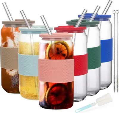 Produktbild von Famanu Cocktailgläser Set 550 ml - 6 bunte Longdrinkgläser mit Deckel und Strohhalm