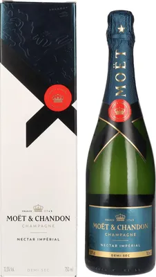 Produktbild von Moët & Chandon Champagne NECTAR IMPÉRIAL Demi-Sec 12,5% Vol. 0,75l in Geschenkbox