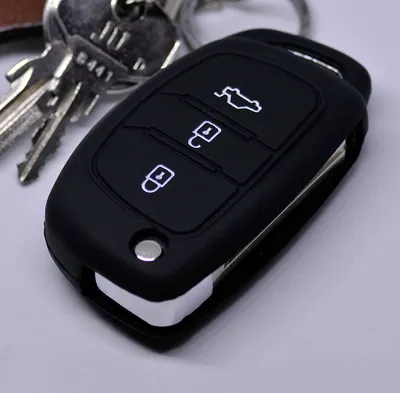 Produktbild von Auto Schlüssel Hülle Silikon Schutz Cover Schwarz kompatibel mit Hyundai i10 i20 i40 ix25 ix35 Tucson Accent Ioniq Sonata Tucson Santa Fe 3 Tasten Klappschlüssel