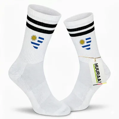Produktbild von Huuraa Uni Socken Uruguay Flagge Herz 37/41 Black Baumwolle Tennissocken Geschenkidee
