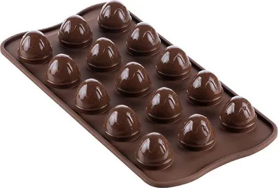 Image de Moule en silicone pour œuf 3D en chocolat
