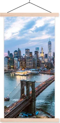 Produktbild von MuchoWow® Textilposter New York - Brooklyn Bridge - Boot 40x80 cm mit holzfarbenen Rahmen - Wohnzimmer