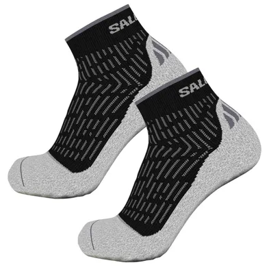Productafbeelding van Salomon - "Ultra Quarter" enkelsokken voor heren, geschikt voor hardlopen (2-pack), model GT26238 (maat 44,5 EU - 47 EU) (zwart/grijs)