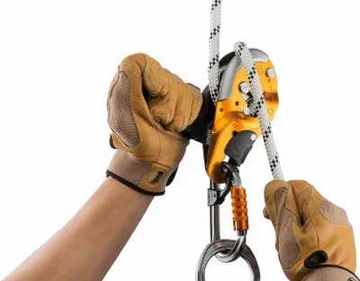Produktbild von Axis-Seil 11mm x 50m Gelb PETZL - R074AA04