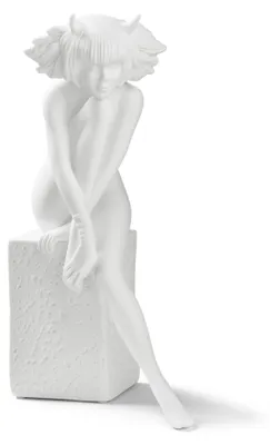 Produktbild von Goebel Figur Christel Zodiacs Sternzeichen Stier weiblich, Biskuit-Porzellan, 67900871