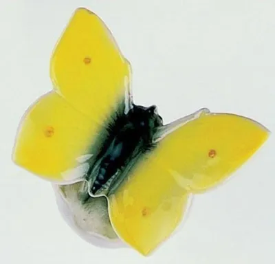 Zdjęcie produktu dla Porcelanowy motylek cytrynowy, wykonany ręcznie, 9 cm