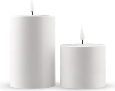 Produktbild von FlinQ LED-Kerzen mit beweglicher Flamme – wasserdicht & UV-beständig – für Innen & Außen – inkl. Fernbedienung mit Timer & Dimmfunktion – 2er-Set – Off-White