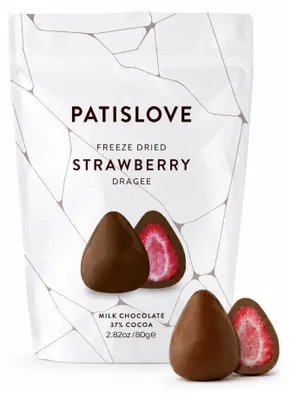 Image de Patislove, fraises lyophilisées enrobées de chocolat au lait, 80g