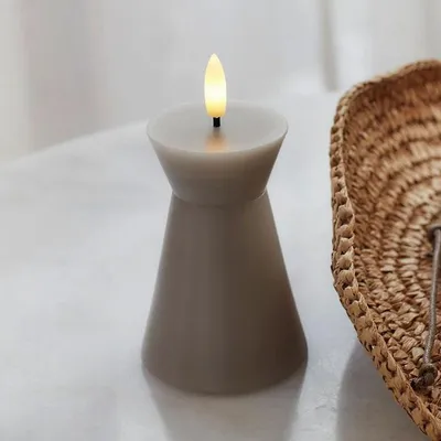 Produktbild von Sirius Sille Cone LED Kerze 10 cm Warmgrau