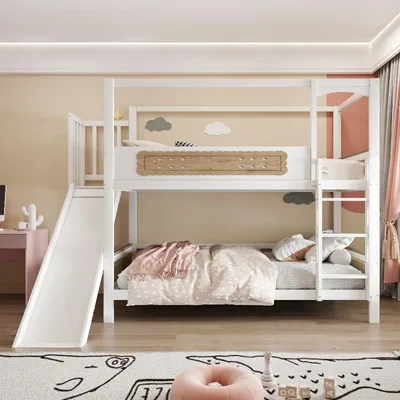 Productafbeelding van Kindermand met twee bedden, 90x200 cm, met glijbaan, huisvormig bedframe, veiligheidsladder en lattenbodems, wit en naturel, van hout, voor kinderkamers