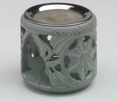 Produktbild von Räucherstövchen H 8,5 cm, Speckstein , natur, Siebeinsatz, für Teelicht