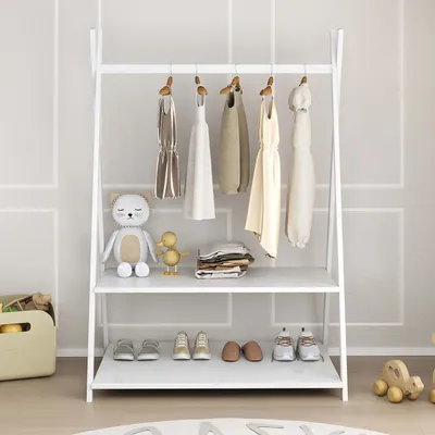 Produktbild von Kindergarderobe DANILO mit 1 Kleiderstange & 2 Ablageböden in weiß - Montessori Möbel für Kinderzimmer, freistehende Garderobe aus Massivholz mit Ablage.