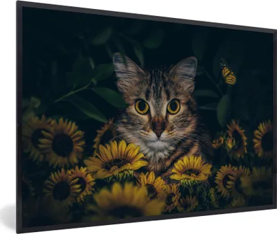 Produktbild von MuchoWow® Gerahmtes Poster Katze - Gelb - Blumen - Botanisch 90x60 cm - Poster mit Schwarzem Bilderrahmen Wandposter Rahmen Foto Bilder - Fotorahmen - Foto-Plakat
