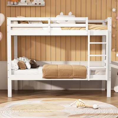 Zdjęcie produktu dla Łóżko piętrowe 90x200 cm, białe, wykonane z drewna sosnowego, z drabiną i barierką ochronną