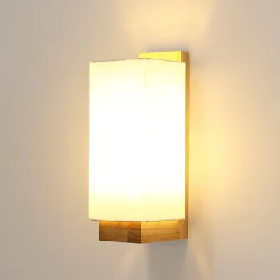 Produktbild von Moderne Wandlampe mit Stoffschirm und E27 Fassung