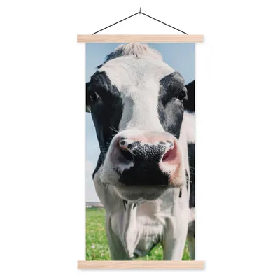 Produktbild von MuchoWow® Textilposter Kuh - Wiese - Natur - Tiere - Gras 60x120 cm mit holzfarbenen Rahmen - Holz