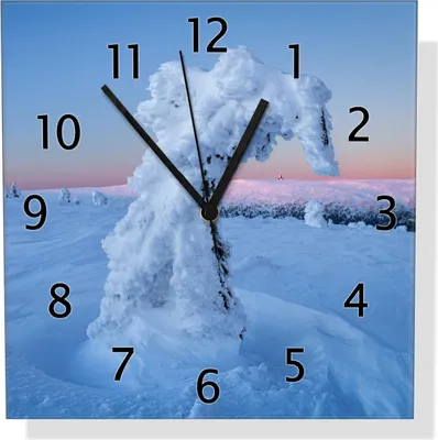 Produktbild von Wallario Design Wanduhr Schneeskulptur aus Echtglas, Größe 30 x 30 cm