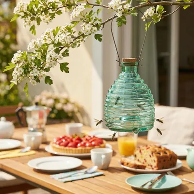 Produktbild von Wespenfänger HONIGTOPF - Wespenfalle - geriffeltes Glas - D: 13cm - H: 17cm