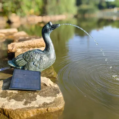 Productafbeelding van Vijverfiguur Gans - Fontein Gans Waterspuwer - Vijver Decoratie - Zonne-energie Pomp - 29 x 14 x 30 cm