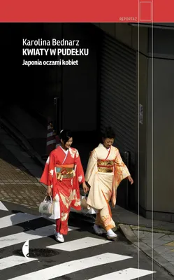 Produktbild von Blumen in einer Schachtel. Japan aus der Sicht von Frauen – Karolina Bednarz