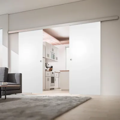 2-Flügelige weiße Holzschiebetür in modernem Wohnraum