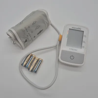 Immagine prodotto di Misuratore di pressione Microlife da braccio BP A2 Easy: facile da usare, preciso