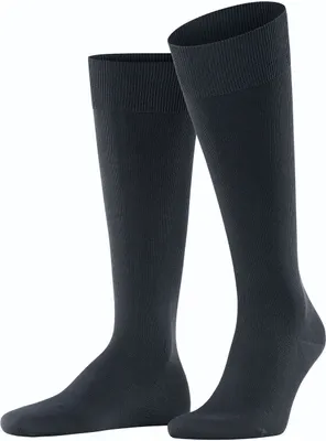 Produktbild von FALKE Ultra Energizing Kniestrümpfe Herren dark navy 45-46 W4