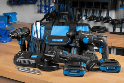 Produktbild von Elektrowerkzeug-Set 18V bürstenlos Högert Technik BLCONSTRUCTION: Bohrschrauber, Bohrhammer, Winkelschleifer, 2 x 4,0 Ah Akku, Ladegerät